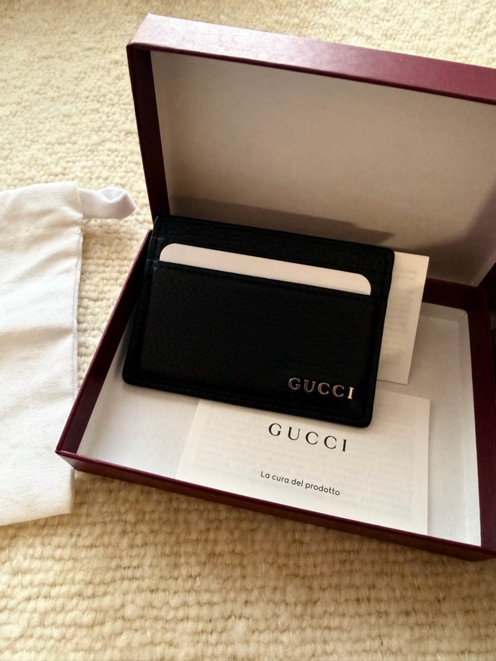 Gucci Black Leather Card Holder with Silver Logo - Picture 2 of 6